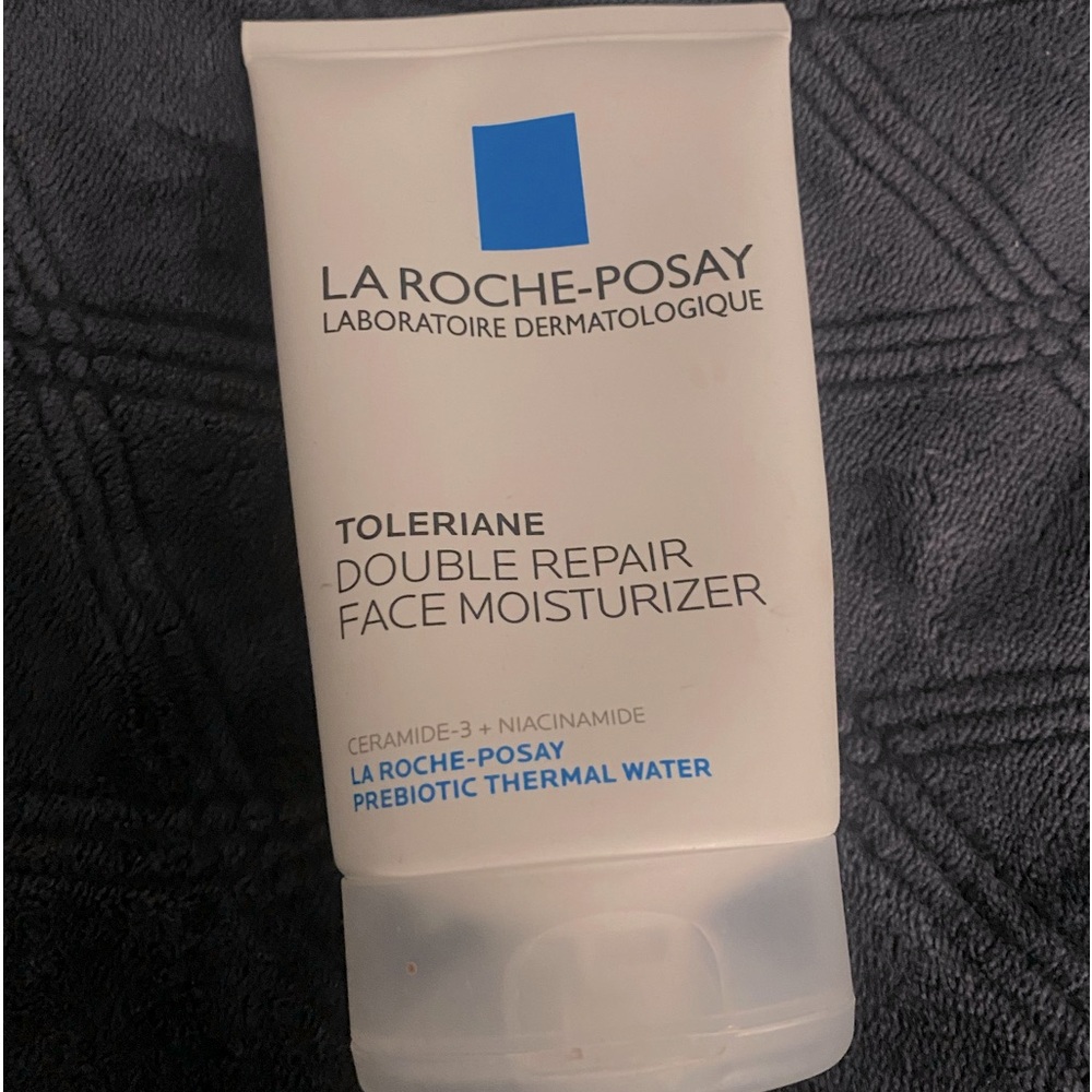 La Roche- Posay Toleriane Double Repair Face Moisturizer